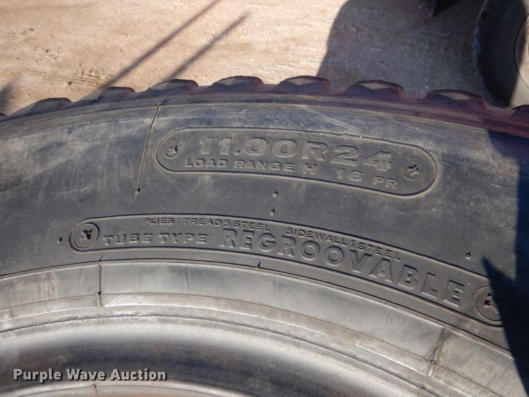 image for item EC9238 1979 Am General M918 dump truck