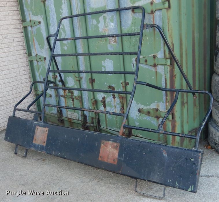 image for item EC9238 1979 Am General M918 dump truck