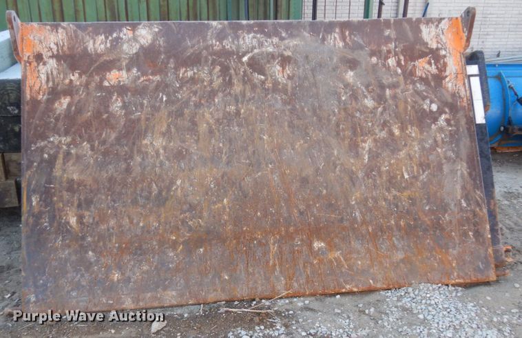 image for item EC9238 1979 Am General M918 dump truck