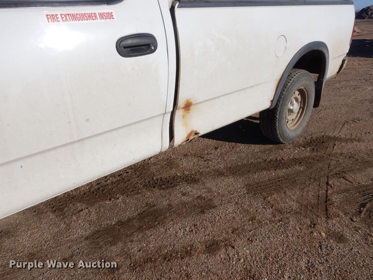 image for item EC9240 1999 Ford F150 pickup truck