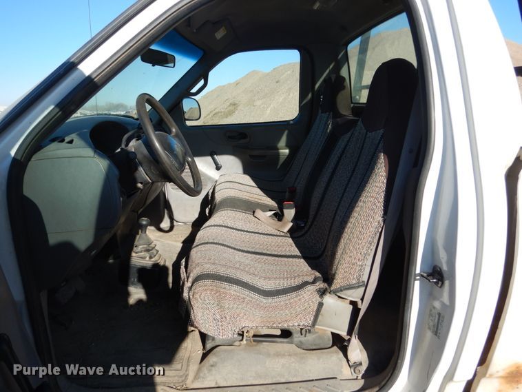 image for item EC9240 1999 Ford F150 pickup truck