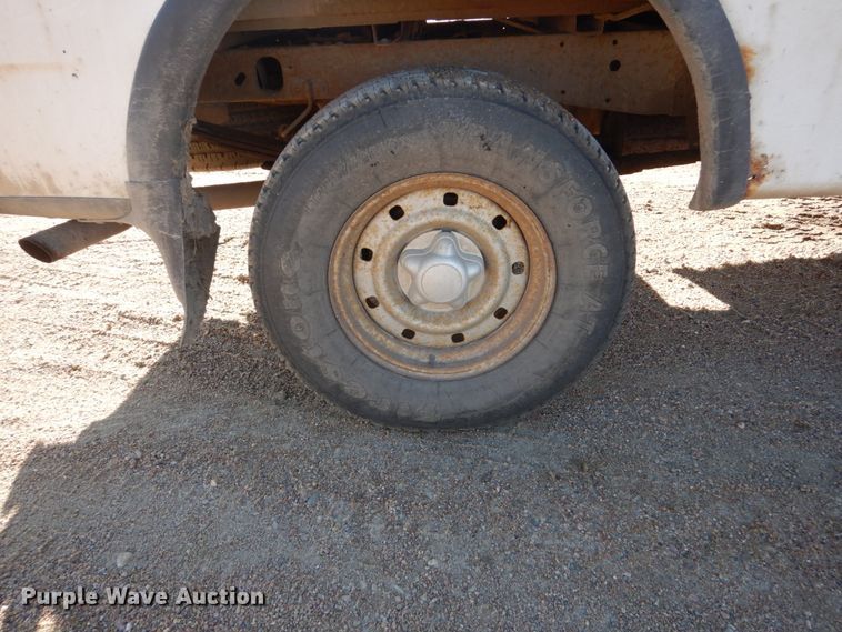 image for item EC9240 1999 Ford F150 pickup truck