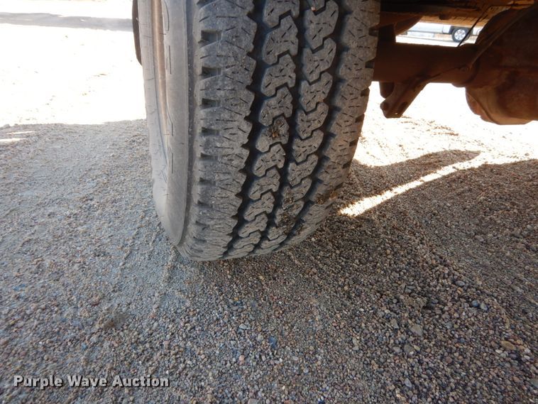 image for item EC9240 1999 Ford F150 pickup truck