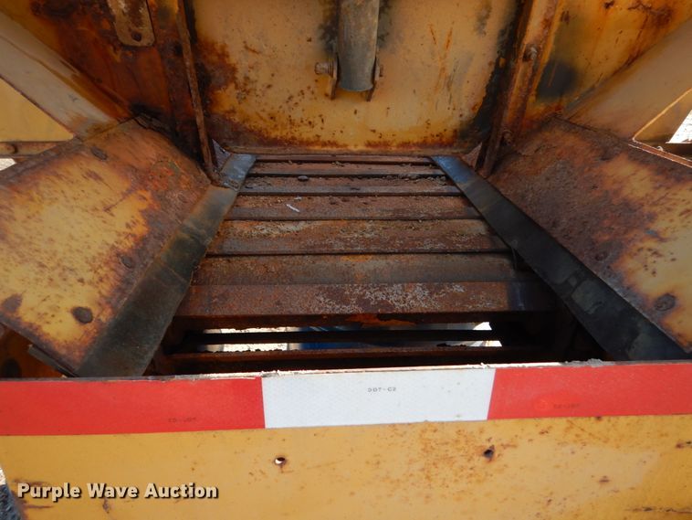 image for item EC9242 Henderson FSHM12 spreader