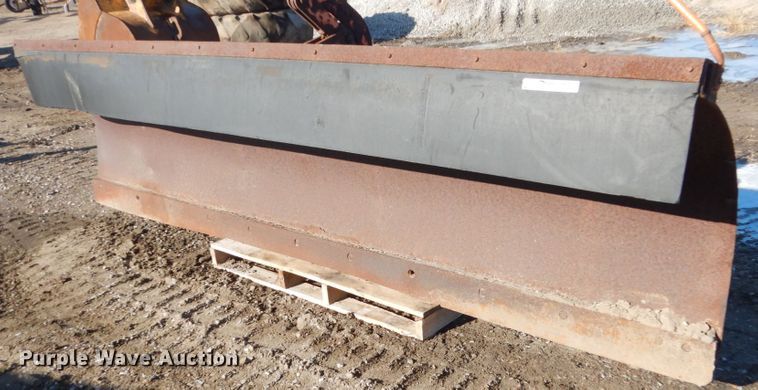 image for item EC9244 Snow plow