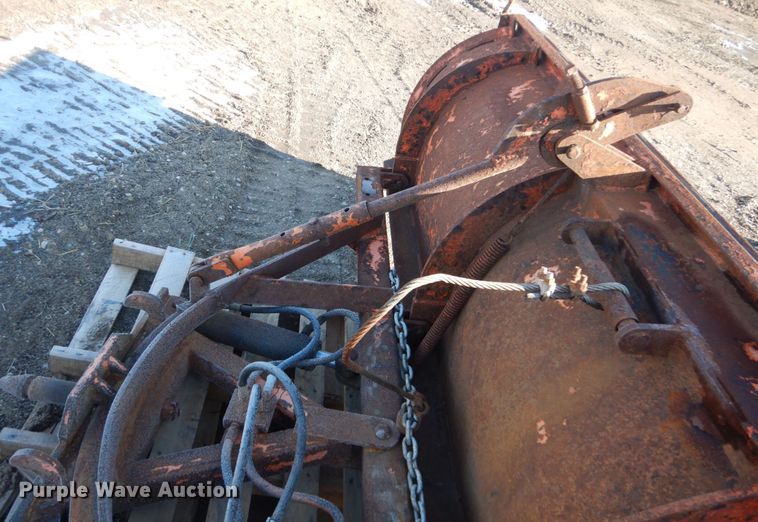 image for item EC9244 Snow plow