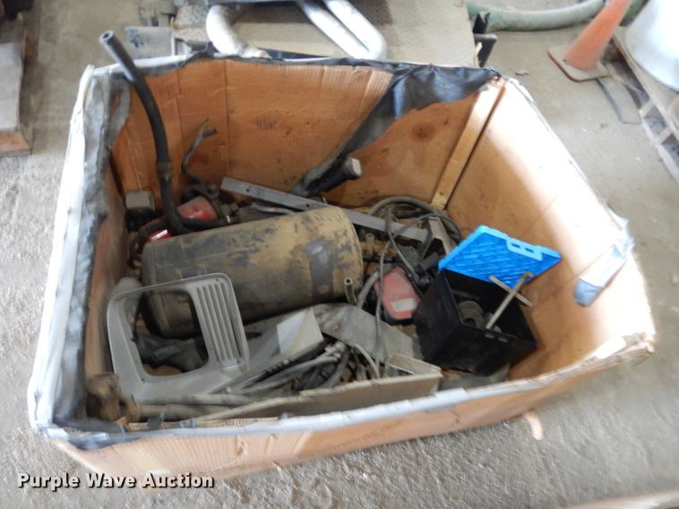 image for item EC9249 Caterpillar 3116 engine and parts