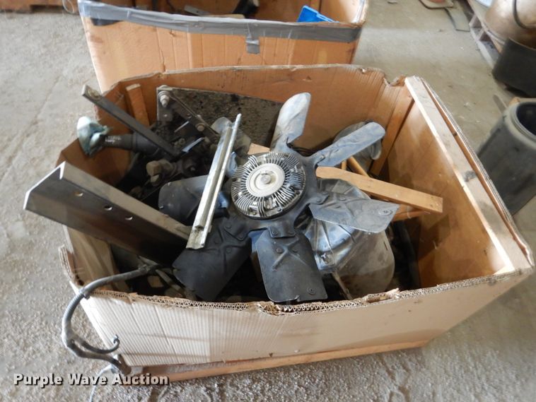 image for item EC9249 Caterpillar 3116 engine and parts