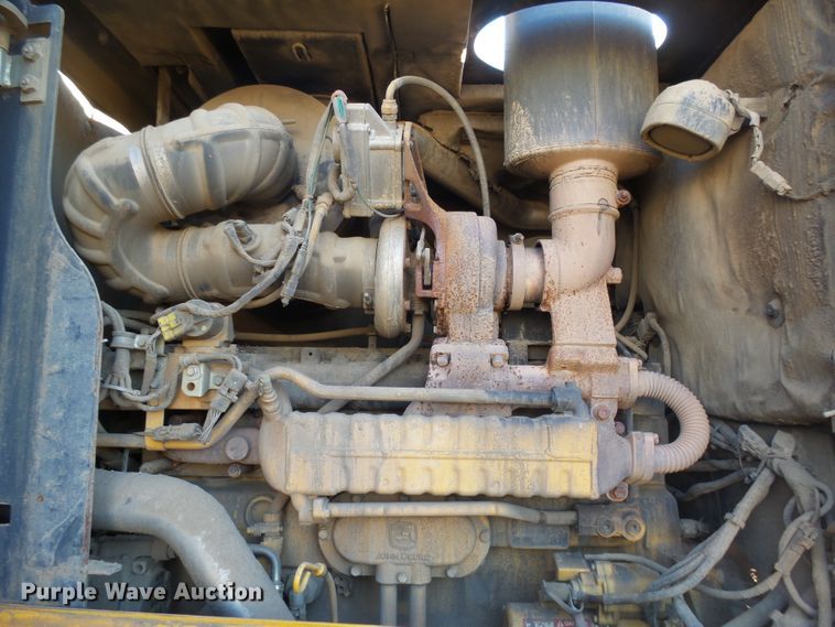 image for item EF9590 2011 John Deere 772GP motor grader