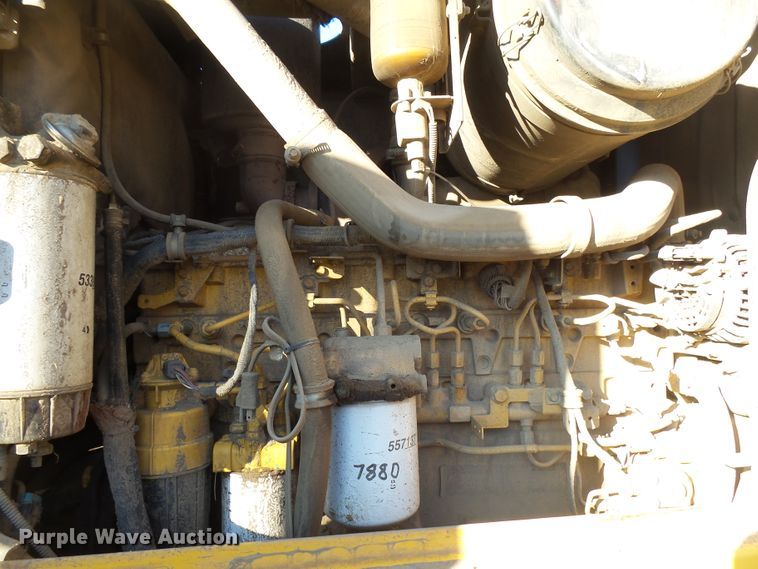 image for item EF9590 2011 John Deere 772GP motor grader