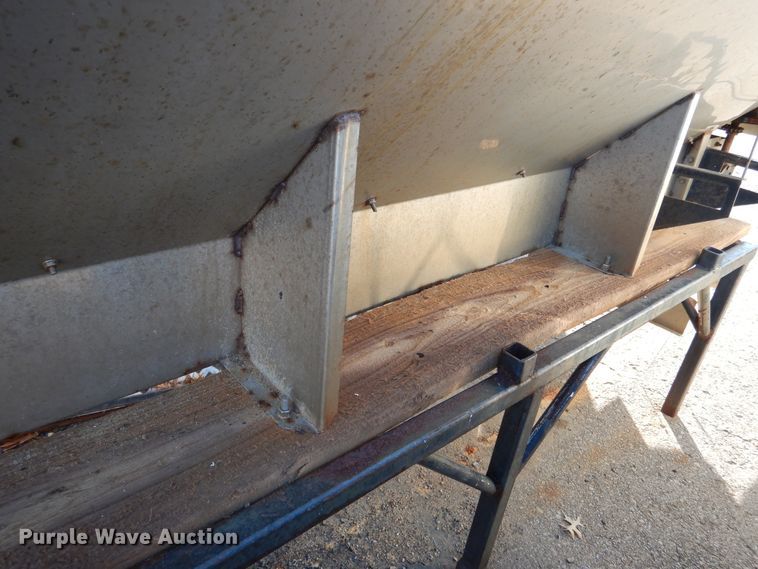 image for item EK9126 Magnum spreader