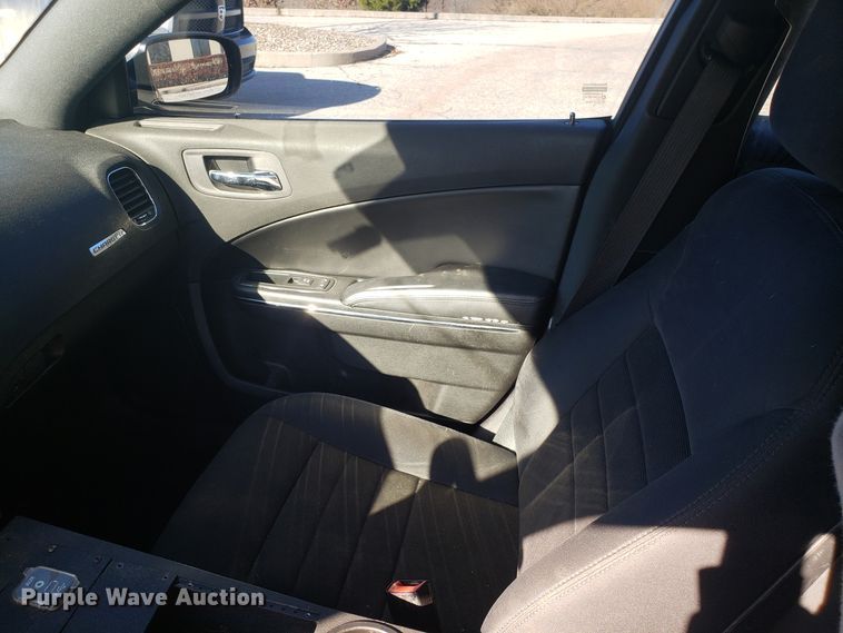 image for item ET9986 2011 Dodge Charger Police