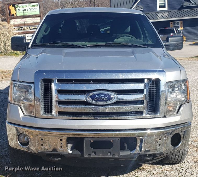 image for item ET9987 2012 Ford F150 SuperCrew pickup truck