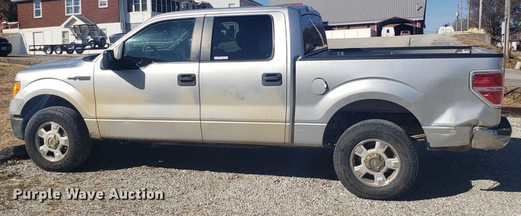 image for item ET9987 2012 Ford F150 SuperCrew pickup truck