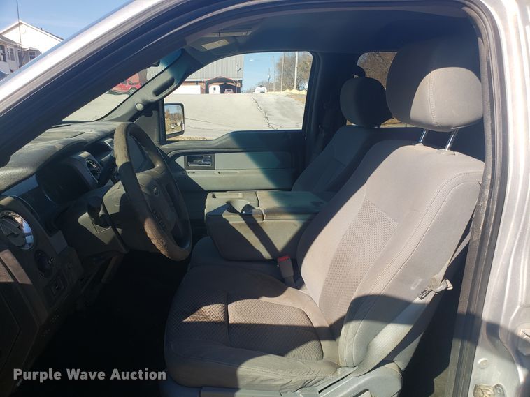 image for item ET9987 2012 Ford F150 SuperCrew pickup truck