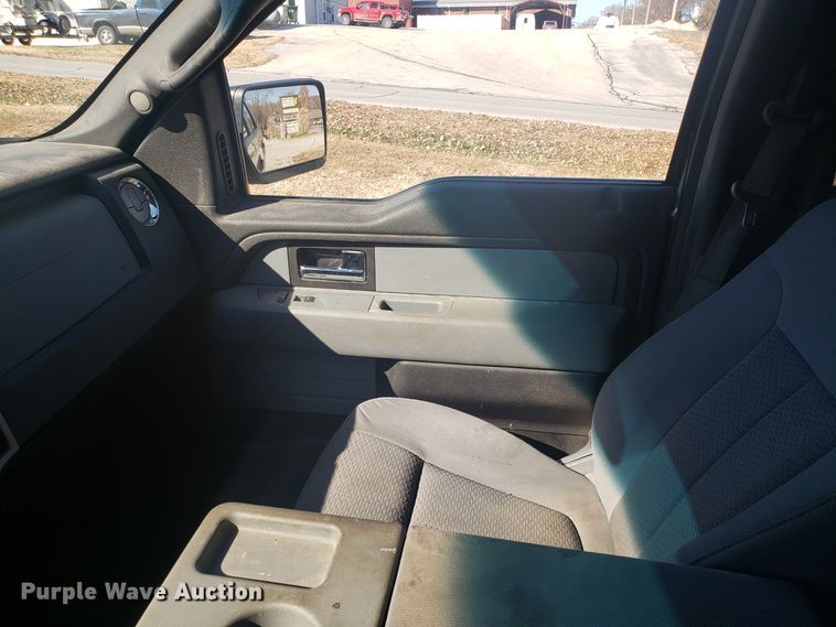 image for item ET9987 2012 Ford F150 SuperCrew pickup truck