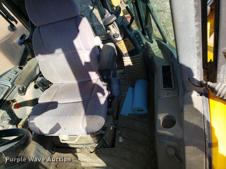 image for item ET9988 New Holland B95LR backhoe