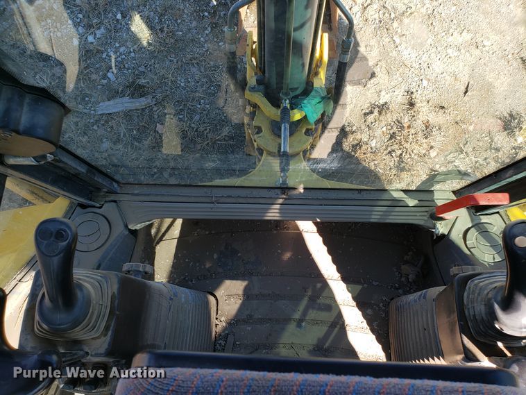 image for item ET9988 New Holland B95LR backhoe