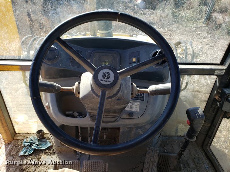 image for item ET9988 New Holland B95LR backhoe