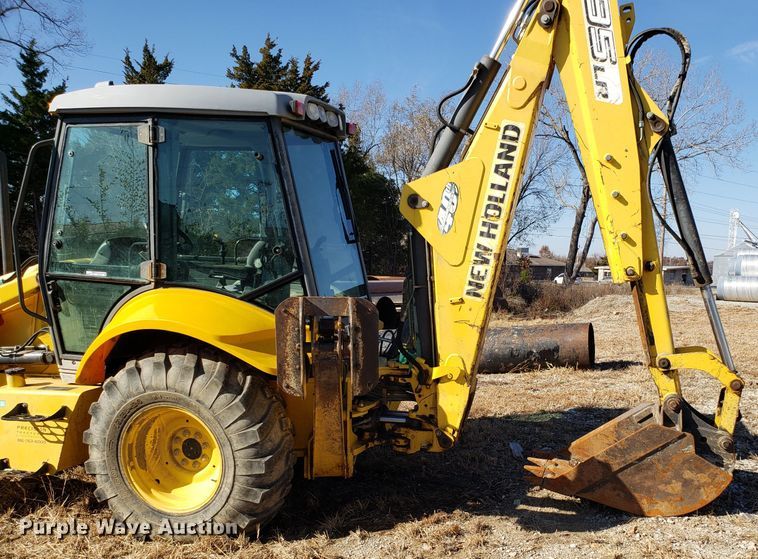 image for item ET9988 New Holland B95LR backhoe