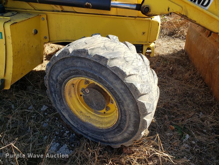 image for item ET9988 New Holland B95LR backhoe