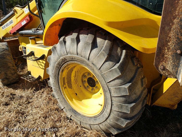 image for item ET9988 New Holland B95LR backhoe