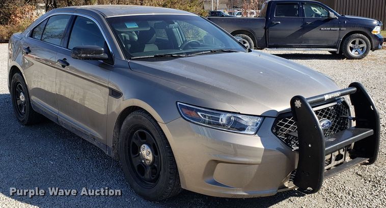 image for item ET9990 2015 Ford Taurus Police