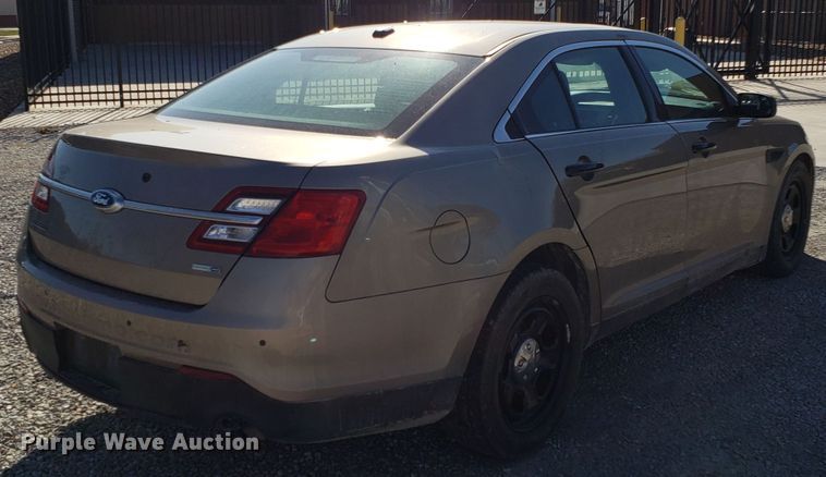 image for item ET9990 2015 Ford Taurus Police