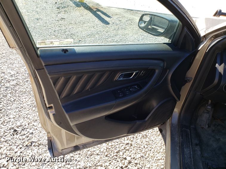 image for item ET9990 2015 Ford Taurus Police