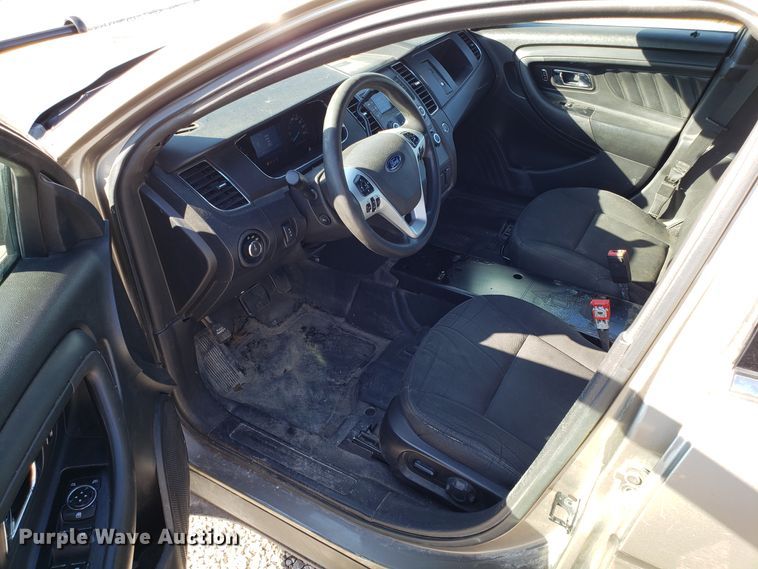 image for item ET9990 2015 Ford Taurus Police