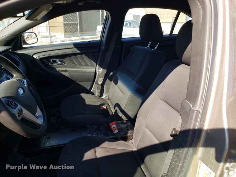 image for item ET9990 2015 Ford Taurus Police