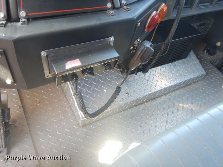 image for item EY9275 1993 E-one Hurricane fire truck