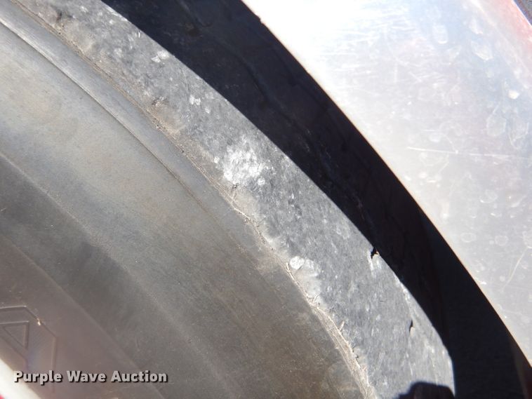 image for item EY9275 1993 E-one Hurricane fire truck