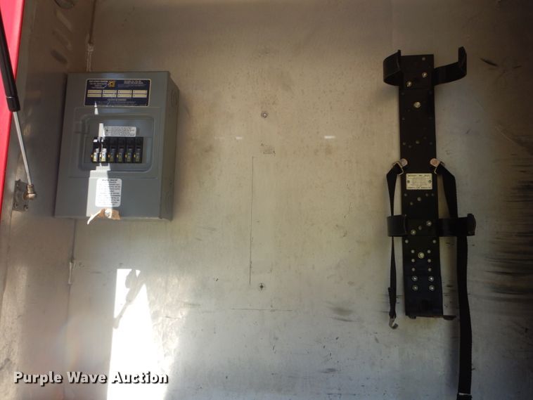 image for item EY9275 1993 E-one Hurricane fire truck