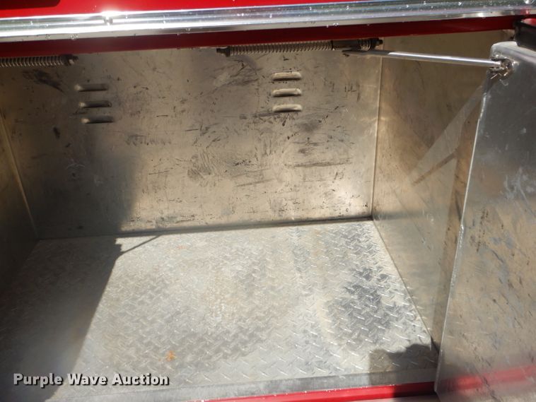 image for item EY9275 1993 E-one Hurricane fire truck