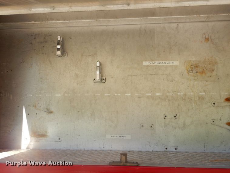 image for item EY9275 1993 E-one Hurricane fire truck