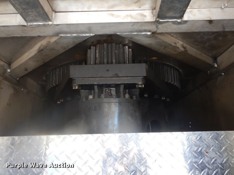 image for item EY9275 1993 E-one Hurricane fire truck