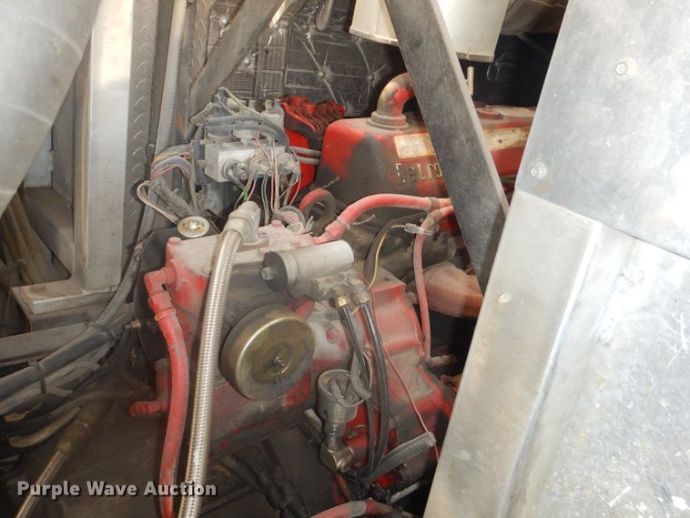 image for item EY9275 1993 E-one Hurricane fire truck