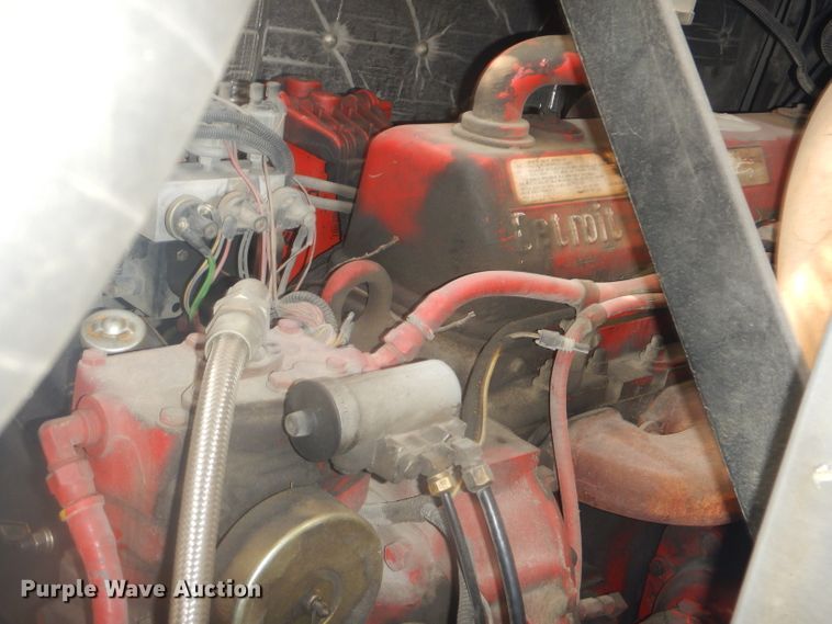 image for item EY9275 1993 E-one Hurricane fire truck