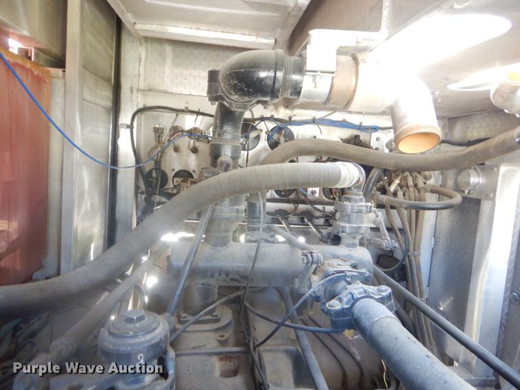 image for item EY9275 1993 E-one Hurricane fire truck