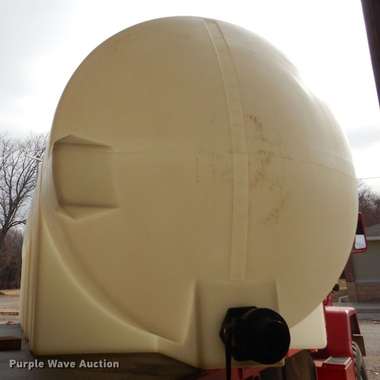 image for item FA9893 Tank and pump system