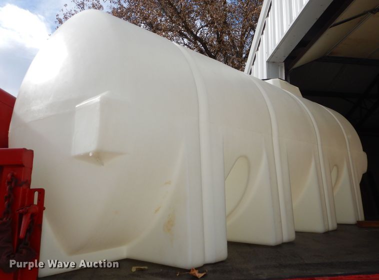 image for item FA9893 Tank and pump system