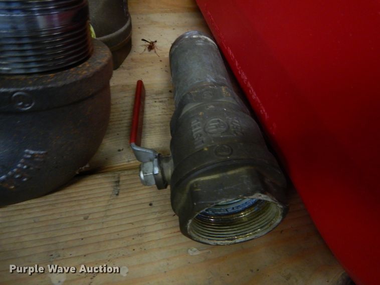 image for item FA9893 Tank and pump system