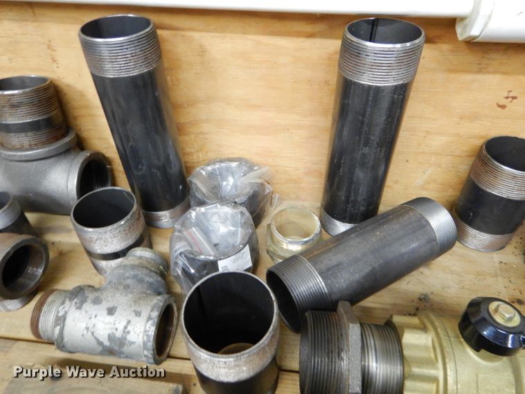 image for item FA9893 Tank and pump system