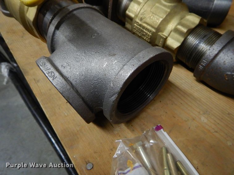 image for item FA9893 Tank and pump system