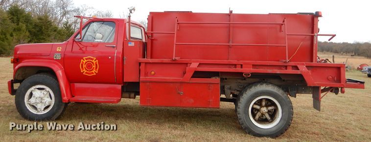 image for item FA9894 1973 Chevrolet C65 fire tanker truck