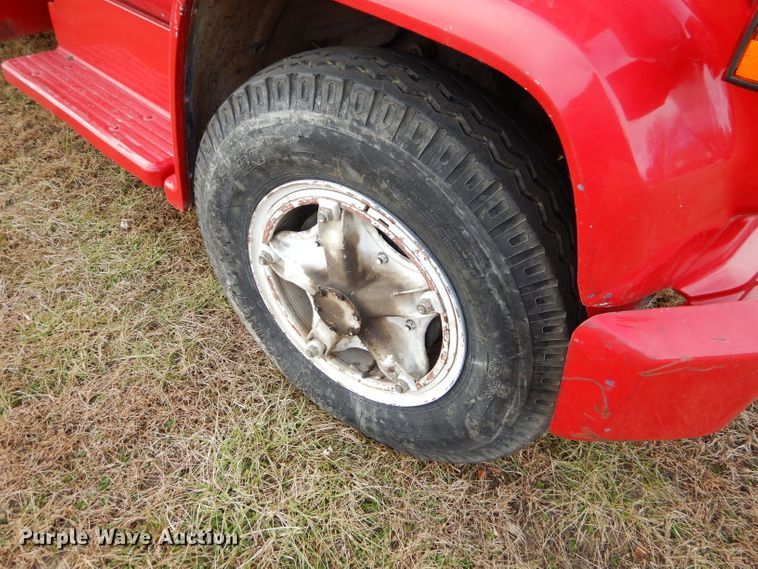 image for item FA9894 1973 Chevrolet C65 fire tanker truck