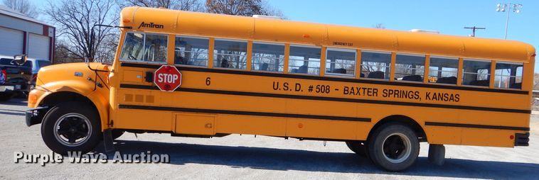 image for item FA9944 1995 International 3800 school bus