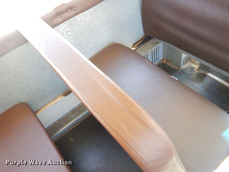 image for item FA9944 1995 International 3800 school bus