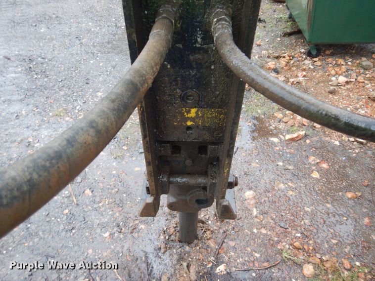 image for item FF9033 Husky HH1000-2 breaker